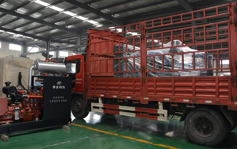一臺(tái)400kw自動(dòng)化發(fā)電機(jī)組于4月13日從華全動(dòng)力發(fā)往山東